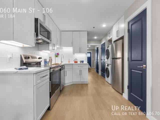 1 BR, 1 BA Apartment 1060 Main St, South Windsor, CT 06074