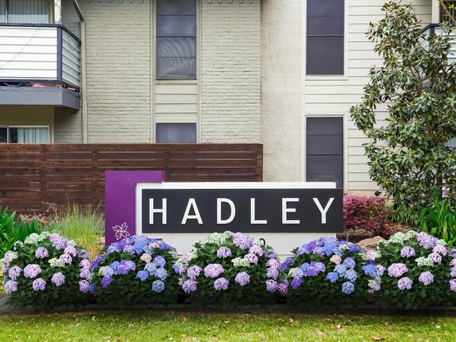 1 BR, 1 BA Apartment 10640 Steppington Drive Unit 1106, Dallas, TX 75230