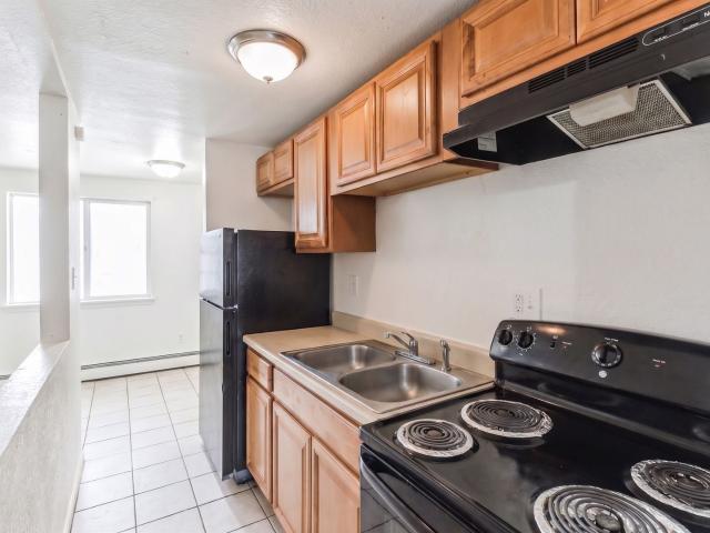 1 BR, 1 BA Apartment 1065 S. Quivas Street, Denver, CO 80223