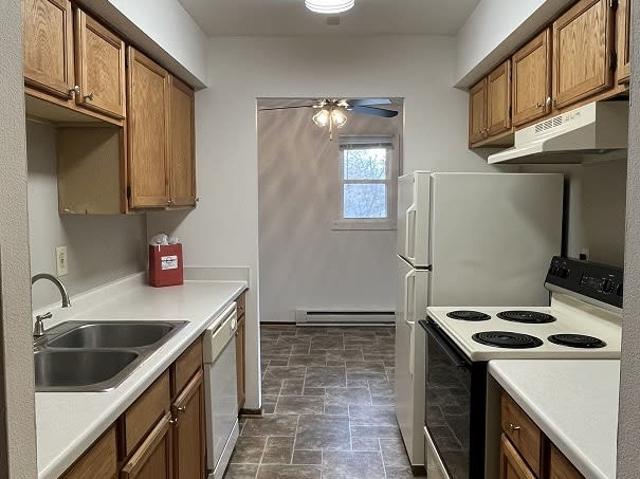 1 BR, 1 BA Apartment 10701 West Grange Avenue Unit 10701 06, Hales Corners, WI 53130