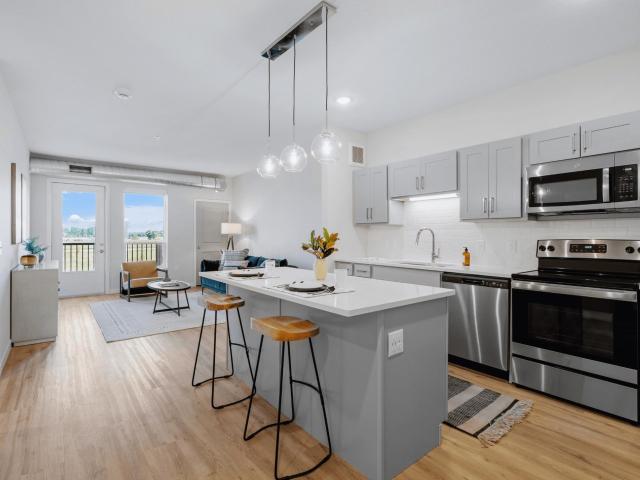 1 BR, 1 BA Apartment 10717 Austin Street Unit 403, Minneapolis, MN 55449