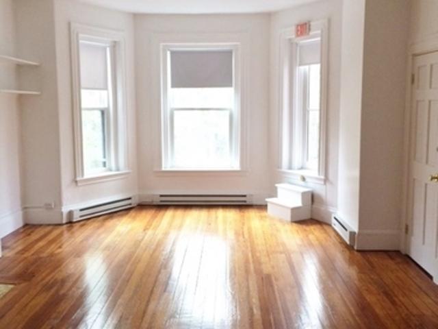 1 BR, 1 BA Apartment 1077 Beacon St, Unit 801, Brookline, MA 02446