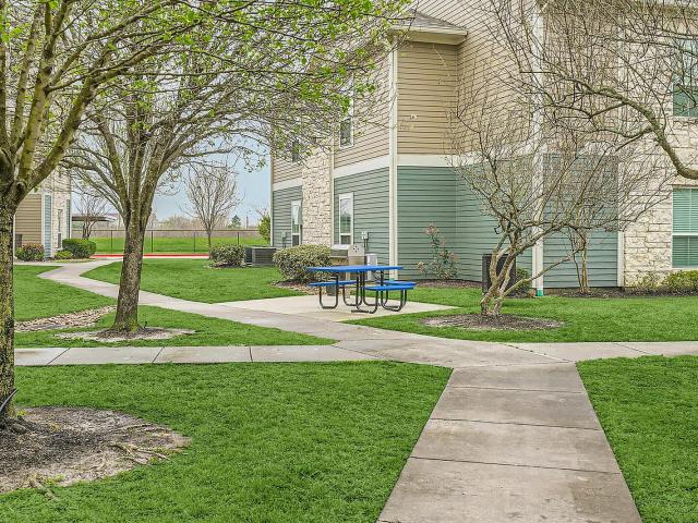 1 BR, 1 BA Apartment 10855 Eagle Dr Unit 827, Baytown, TX 77523