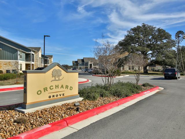 1 BR, 1 BA Apartment 108 E Lower Crabapple Rd Unit 12 1223, Fredericksburg, TX 78624