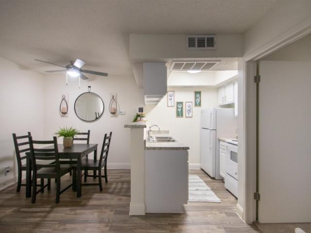 1 BR, 1 BA Apartment 10951 Stone Canyon Road Unit 144, Dallas, TX 75230