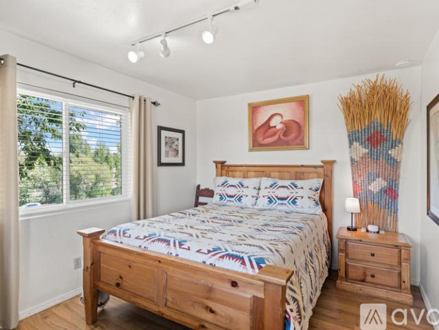 1 BR, 1 BA Apartment 109 South Saint Francis Drive, Unit #4, Santa Fe, NM 87501