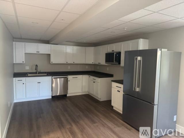 1 BR, 1 BA Apartment 10 Memorial Street, Lisbon, ME 04250
