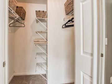 1 BR, 1 BA Apartment 10 Kenley Way Unit 2107, Birmingham, AL 35242