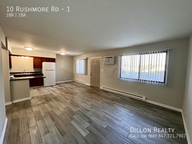 1 BR, 1 BA Apartment 10 Rushmore Rd, Fox Lake, IL 60020