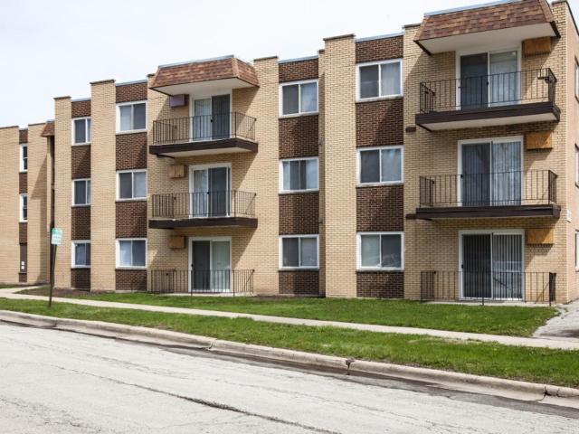 1 BR, 1 BA Apartment 10 West 137th Street Unit 10 3E, Riverdale, IL 60827