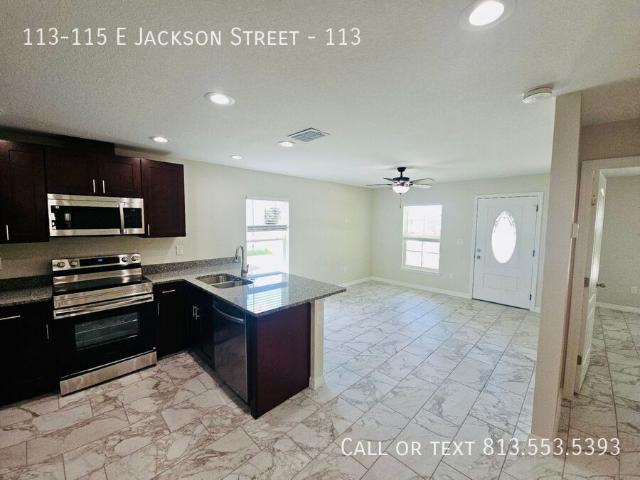 2 BR, 2 BA Apartment 113 115 E Jackson Street, Avon Park, FL 33825