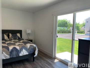 1 BR, 1 BA Apartment 110 King Rd, Unit 1, Rocky Point, NY 11778