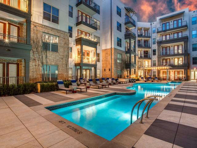 1 BR, 1 BA Apartment 111 W Davis St Unit 1205, Dallas, TX 75208