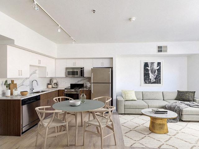 1 BR, 1 BA Apartment 1123 18th St Unit 431, Sacramento, CA 95811