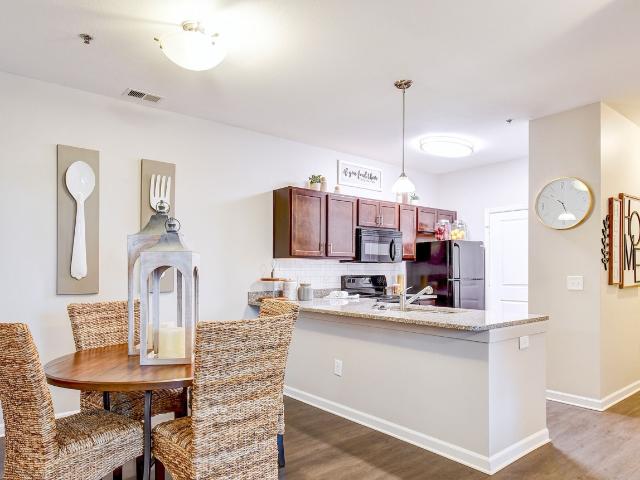 1 BR, 1 BA Apartment 11275 Sportsman Park Ln Unit 101, Fort Wayne, IN 46845