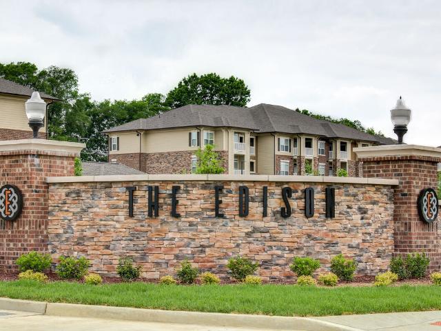 1 BR, 1 BA Apartment 1137 Greenlea Blvd Unit P 11, Gallatin, TN 37066