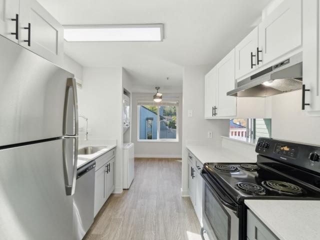 1 BR, 1 BA Apartment 1145 South 216th Street Unit D 103, Seattle, WA 98198
