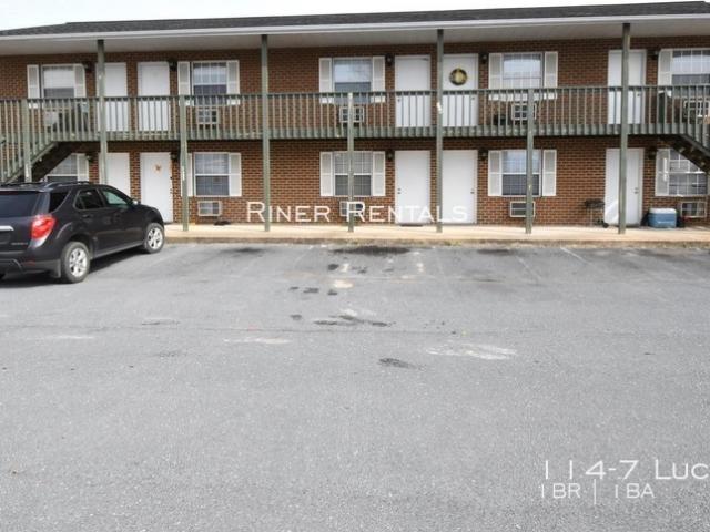 1 BR, 1 BA Apartment 114 7 Lucas Lane, Elkton, VA 22827