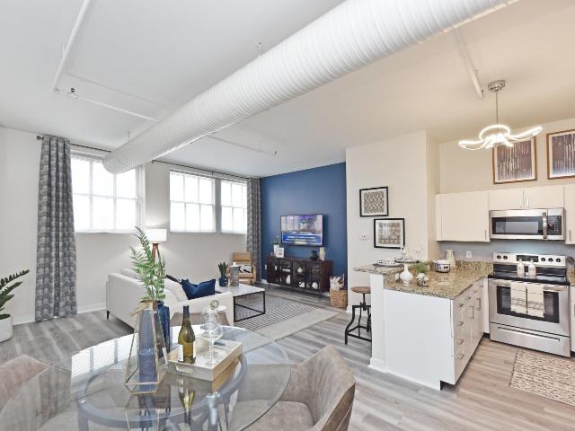 1 BR, 1 BA Apartment 114 W Market St Unit 208, Indianapolis, IN 46204