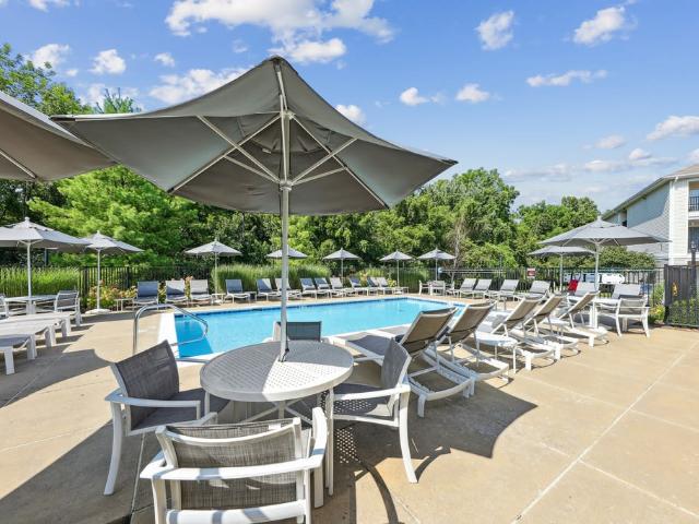 1 BR, 1 BA Apartment 11507 Maple Brook Drive Unit 05 204, Louisville, KY 40241