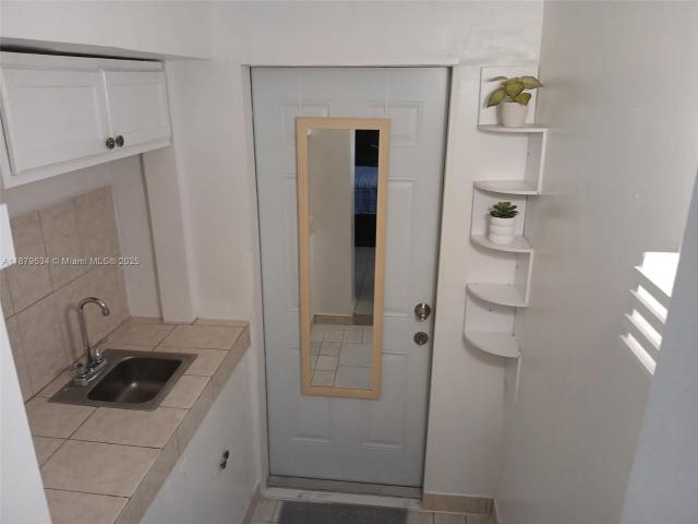 1 BR, 1 BA Apartment 11510 Southwest 182nd Terrace, Miami, FL 33157