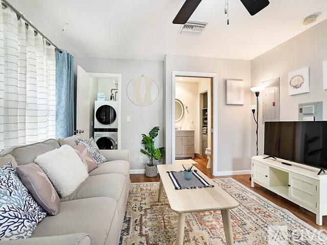 1 BR, 1 BA Apartment 11545 Sunset Blvd, Unit Guest Suite, West Palm Beach, FL 33411