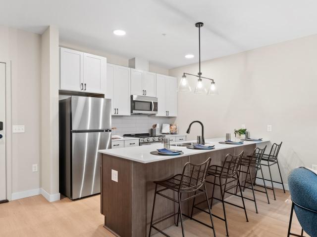 1 BR, 1 BA Apartment 1160 Frost Avenue Unit 107, Saint Paul, MN 55109