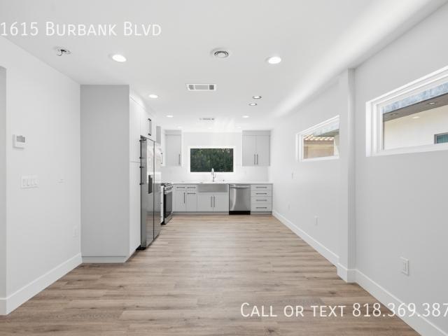 1 BR, 1 BA Apartment 11615 Burbank Blvd, North Hollywood, CA 91601