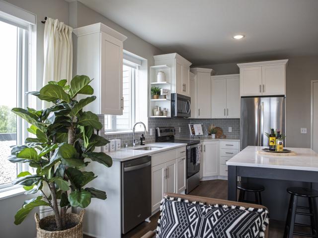 1 BR, 1 BA Apartment 11700 Wayzata Boulevard Unit 429, Hopkins, MN 55305