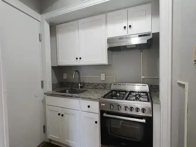 1 BR, 1 BA Apartment 1175 Chapel St, New Haven, CT 06511