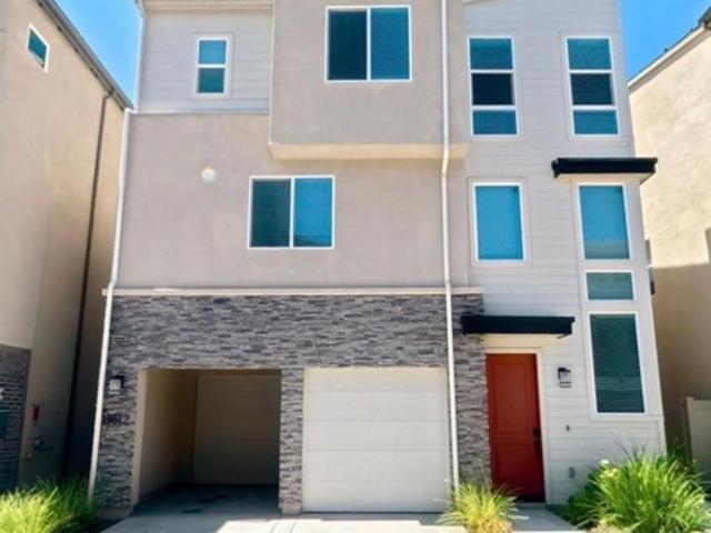 1 BR, 1 BA Apartment 11812 Ella Wy, Unit 2, San Diego, CA 92128