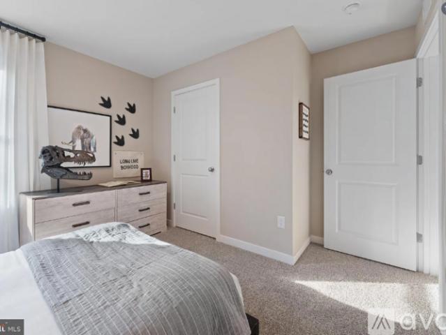 1 BR, 1 BA Apartment 11890 Acton Park Place, Unit Room 2, Waldorf, MD 20601