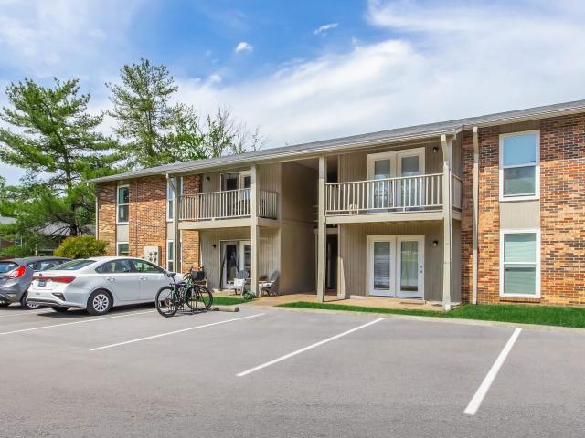 1 BR, 1 BA Apartment 118 E Kingwood Dr Unit B16, Murfreesboro, TN 37130
