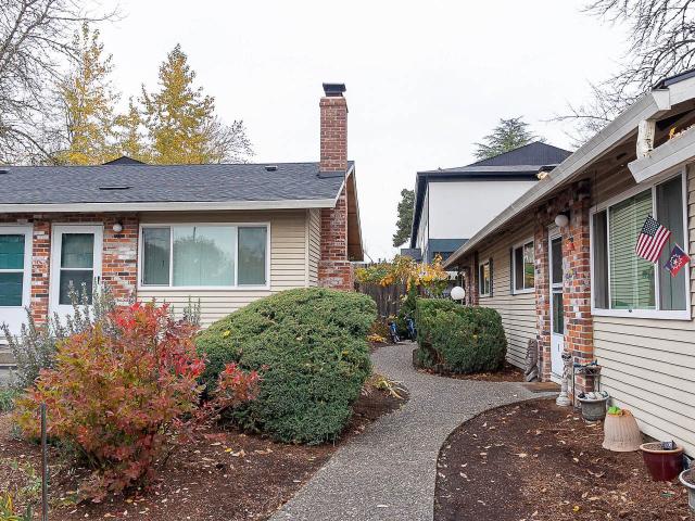 1 BR, 1 BA Apartment 11950 Southwest Lincoln Avenue Unit 18, Portland, OR 97223