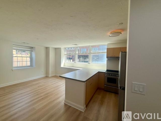1 BR, 1 BA Apartment 11 Front Street, Unit 8, Weymouth, MA 02188