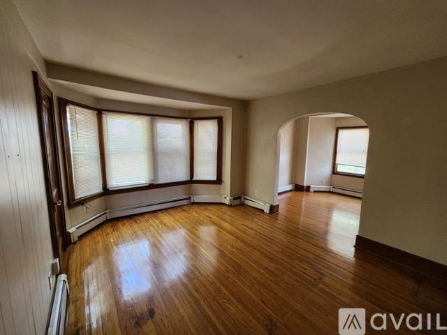 1 BR, 1 BA Apartment 123 Mc Kinley Pkwy, Unit 6, Buffalo, NY 14220