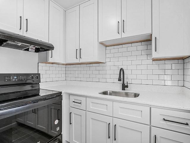 1 BR, 1 BA Apartment 1200 Signal Pointe Cir Unit KC 212, Sarasota, FL 34237