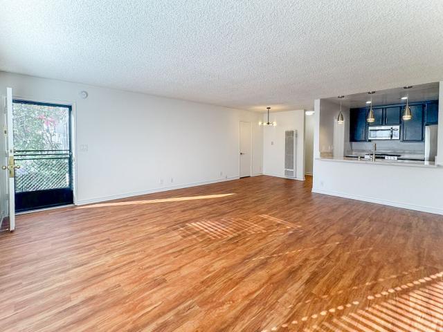 1 BR, 1 BA Apartment 12031 Pacific Ave, Los Angeles, CA 90066