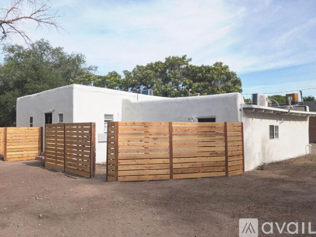 1 BR, 1 BA Apartment 1203 Barelas Rd SW, Unit B, Albuquerque, NM 87102