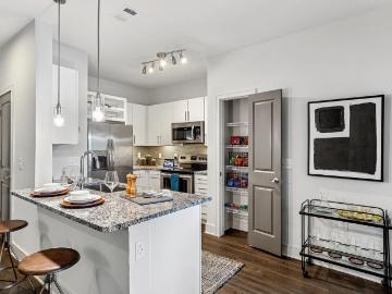 1 BR, 1 BA Apartment 12050 Research Road Unit 009 9208, Frisco, TX 75034