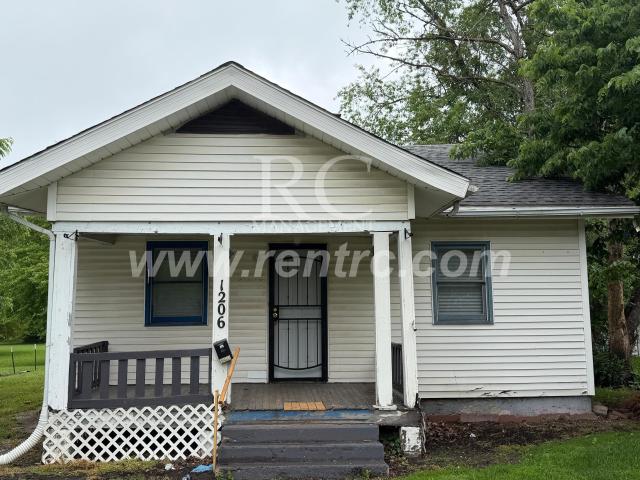 1 BR, 1 BA Apartment 1206 Robinson, Danville, IL 61832