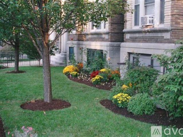 1 BR, 1 BA Apartment 1209 Boylston St, Unit 102, Boston, MA 02215
