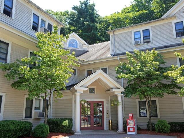 1 BR, 1 BA Apartment 120 Valley St New Haven, CT 06515