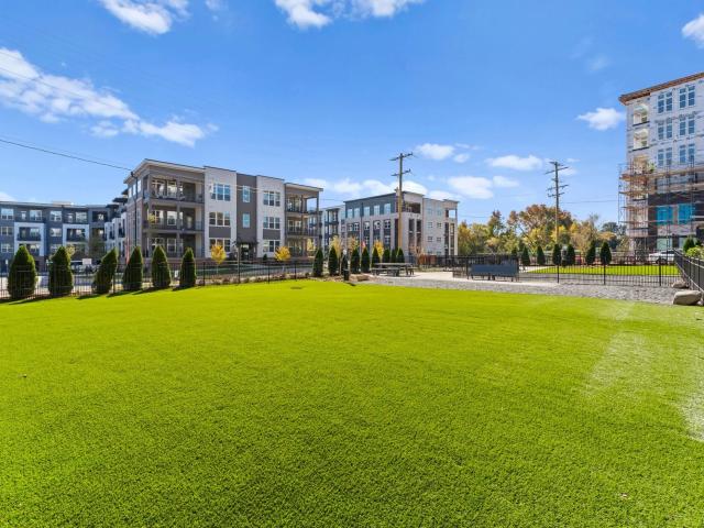1 BR, 1 BA Apartment 120 Hollis Road Unit 103, Charlotte, NC 28209