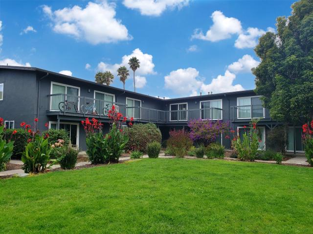 1 BR, 1 BA Apartment 120 San Lorenzo Boulevard Unit 2, Santa Cruz, CA 95060