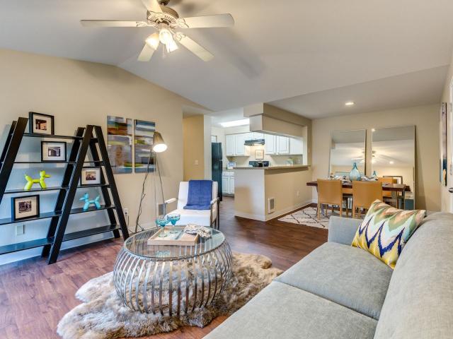 1 BR, 1 BA Apartment 120 SE Everett Mall Way Unit C1232, Everett, WA 98208