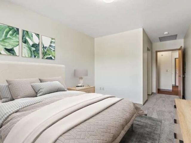 1 BR, 1 BA Apartment 12110 E Burnside St, Unit 01 209, Portland, OR 97216