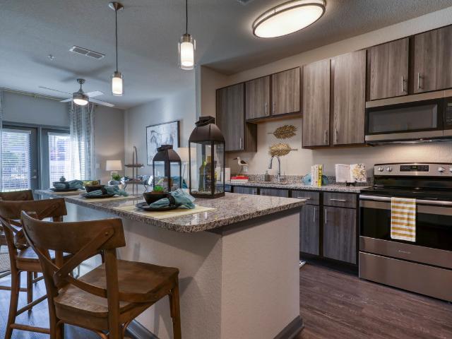 1 BR, 1 BA Apartment 12157 Beach Boulevard Unit 0517, Jacksonville, FL 32246