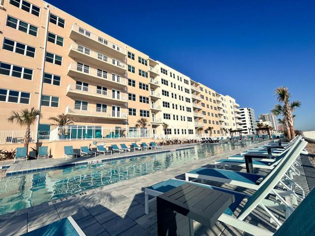 1 BR, 1 BA Apartment 1216 North Atlantic Avenue Unit 649, Daytona Beach, FL 32118