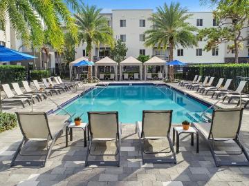 1 BR, 1 BA Apartment 1220 NE 24th St Unit 2311, Fort Lauderdale, FL 33305